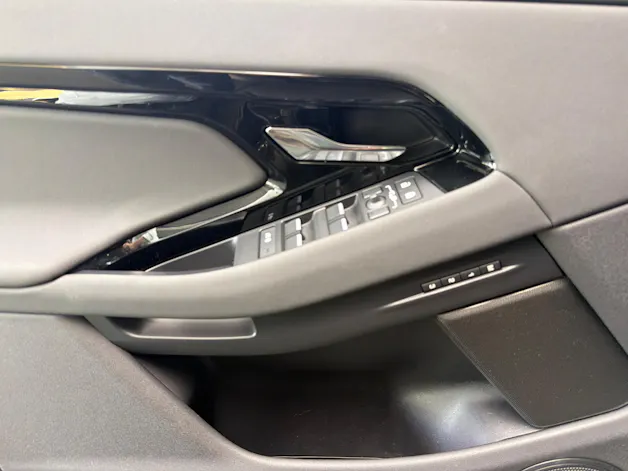 Land Rover Range Rover Evoque 1.5 T 270e Dynamic SE Plug In Hybrid