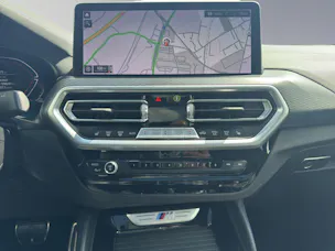BMW X4 M40d