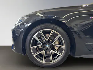 BMW i4 eDrive40