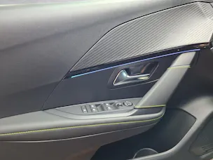 Peugeot 208 1.2 Hybrid 145 GT