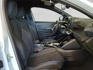 Peugeot 208 1.2 Hybrid 145 GT