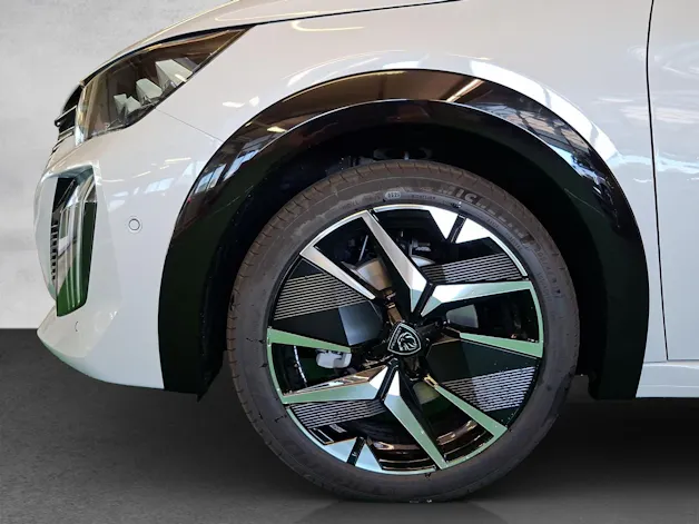 Peugeot 208 1.2 Hybrid 145 GT