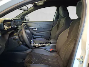 Peugeot 208 1.2 Hybrid 145 GT