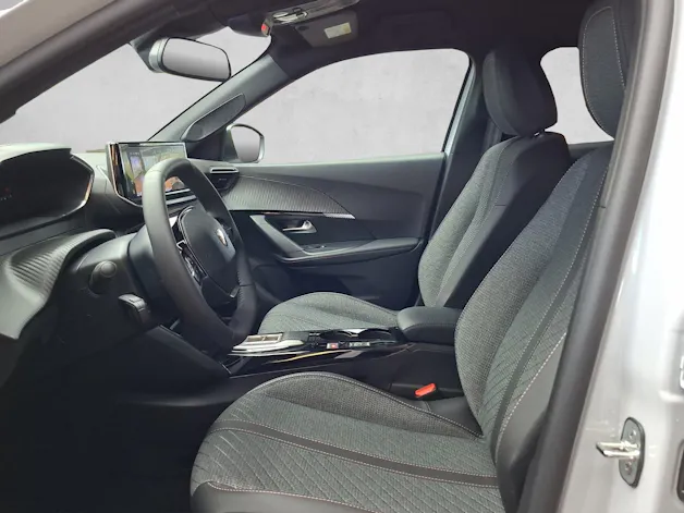 Peugeot 2008 1.2 Hybrid Allure