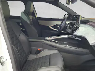 Peugeot 3008 e-GT Exclusive AWD 73kWh