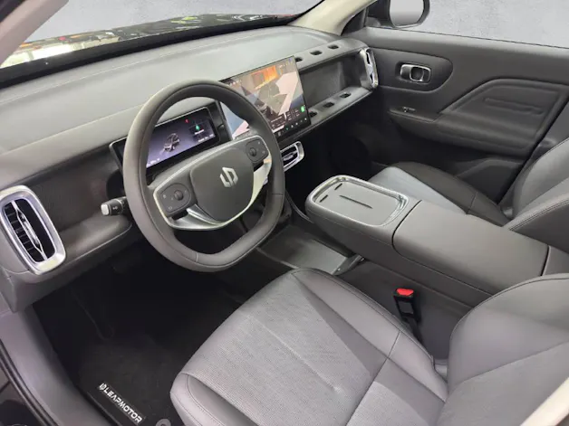 Leapmotor B10 1.5 Hybrid EV