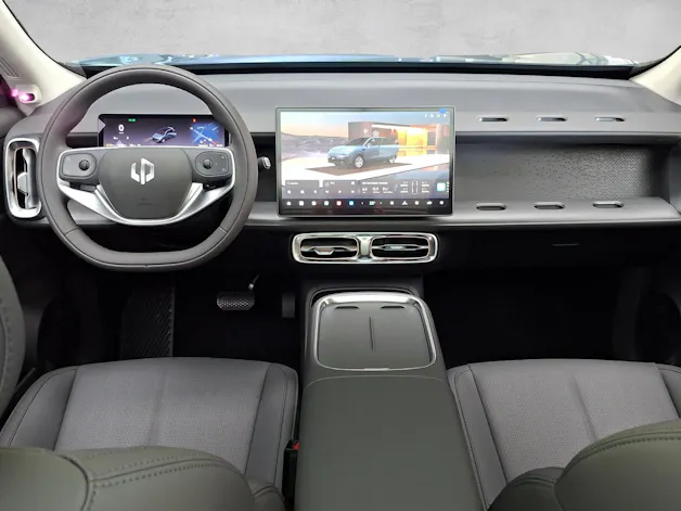 Leapmotor B10 1.5 Hybrid EV