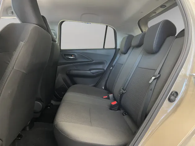 Suzuki Swift 1.2 Sakura Hybrid