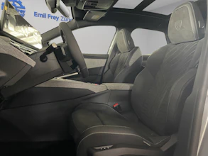 https://vehicle.imgix.net/4330007/46c4c1c3-f986-48c1-a3b1-26081989f472.jpg