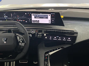 https://vehicle.imgix.net/4330007/9b7b4604-1049-4dc3-b9b0-b6a1eac47d84.jpg