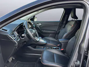 Renault Captur 1.6 E-Tech Plug-in Initiale
