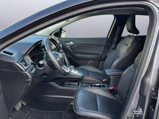 Renault Captur 1.6 E-Tech Plug-in Initiale