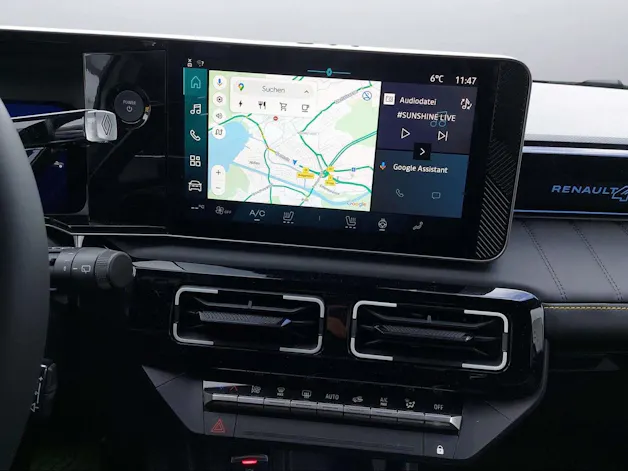 Renault R4 E-TECH ELECTRIC iconic 150PS Comfort Range