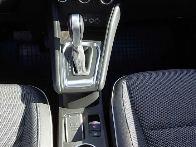 Renault Captur 1.3 TCe Intens EDC