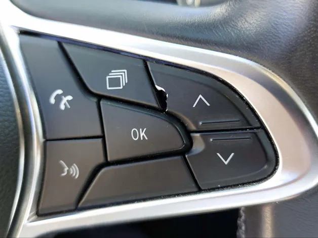 Renault Captur 1.3 TCe Intens EDC