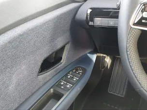 Renault R4 E-Tech Comfort Range techno