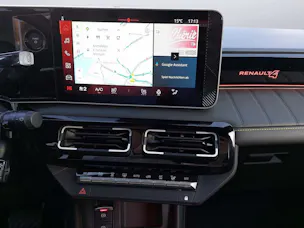 Renault R4 E-Tech Comfort Range iconic