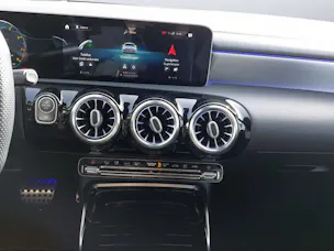 Mercedes-Benz CLA 35 AMG 4matic Shooting Brake