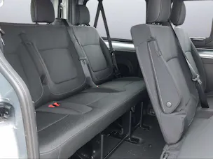 Nissan Primastar Kombi 2.8 t L1 H1 2.0 dCi 170 Tekna 9P