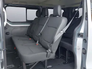 Nissan Primastar Kombi 2.8 t L1 H1 2.0 dCi 170 Tekna 9P