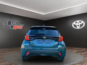 Toyota Yaris 1.5 VVT-i HSD Trend