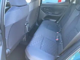 Toyota Yaris 1.5 VVT-i HSD Trend
