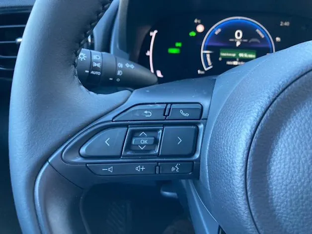 Toyota Yaris 1.5 VVT-i HSD Trend
