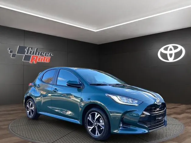 Toyota Yaris 1.5 VVT-i HSD Trend