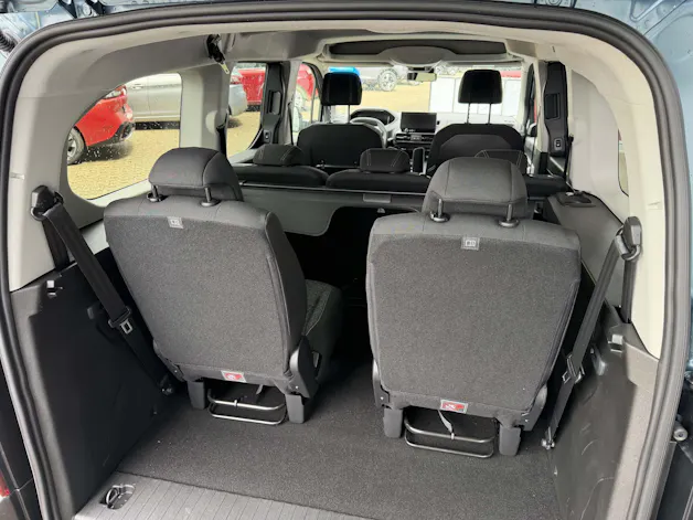 Peugeot Rifter Long 1.5 HDi 7-Plätzer Family Edition