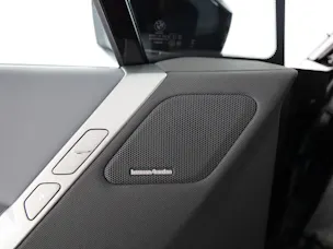 BMW iX M70