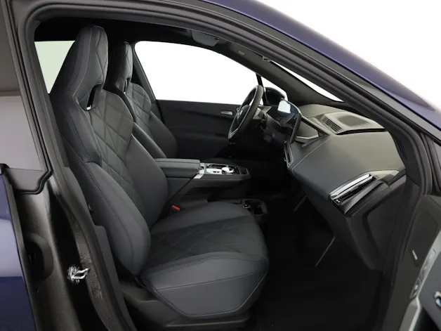 BMW iX M70