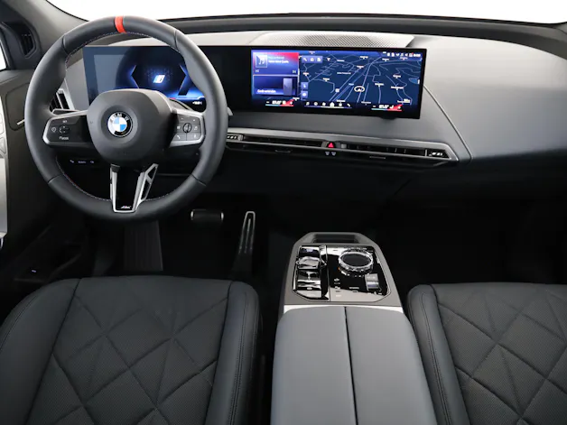 BMW iX M70