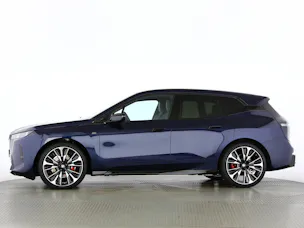 BMW iX M70