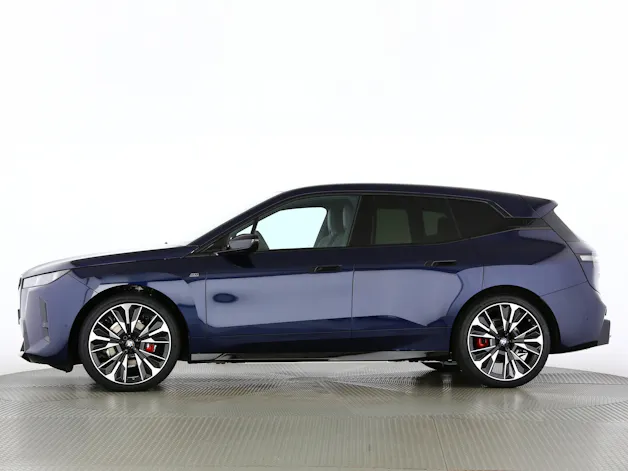BMW iX M70