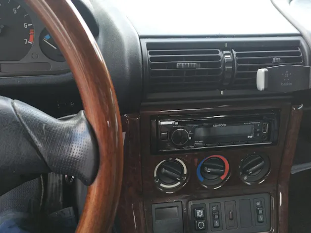 BMW Z3 offen mit Verdeck