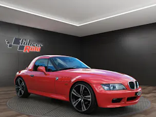 BMW Z3 offen mit Verdeck