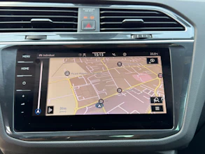 https://vehicle.imgix.net/4330188/e05e5e62-2e92-43fe-9e32-49fa15a78037.jpg