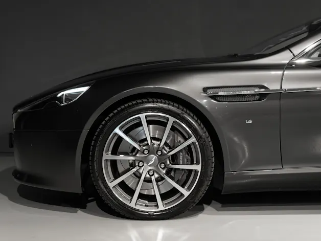 Aston Martin Rapide 6.0 S V12