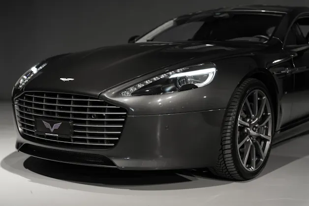 Aston Martin Rapide 6.0 S V12