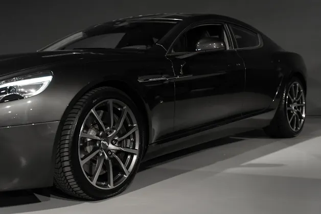 Aston Martin Rapide 6.0 S V12