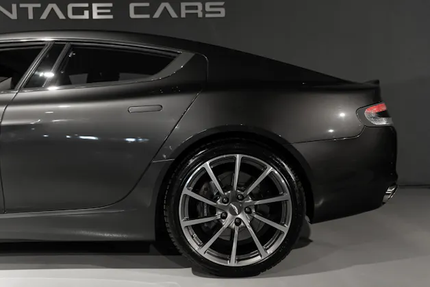 Aston Martin Rapide 6.0 S V12