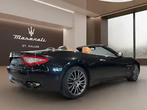 Maserati Gran Cabrio 4.7 V8