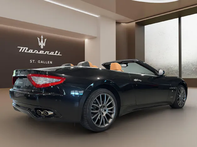 Maserati Gran Cabrio 4.7 V8