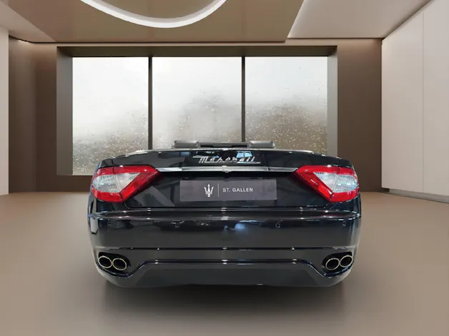 Maserati Gran Cabrio 4.7 V8