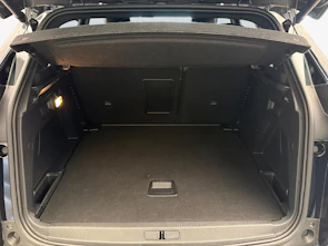 Fahrzeugbild PEUGEOT 3008 1.2 Hybrid GT