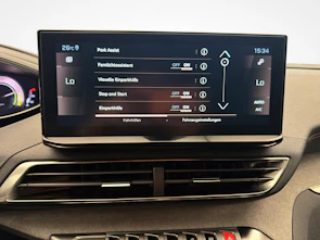 Fahrzeugbild PEUGEOT 3008 1.2 Hybrid GT