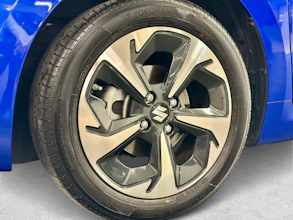 https://vehicle.imgix.net/4330403/8ca50206-cf9b-40cb-aaf8-5c73c379b92b.jpg