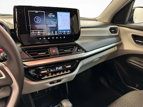 https://vehicle.imgix.net/4330403/d054de97-0802-42a2-8b21-40dbeee00b66.jpg