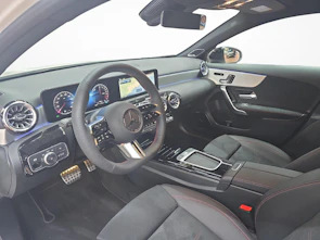 Fahrzeugbild MERCEDES-BENZ A 250 e EQ Star AMG Line