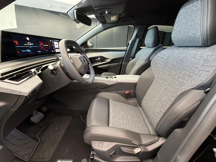 Fahrzeugbild PEUGEOT 3008